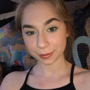 Meet your Posher, Shelby